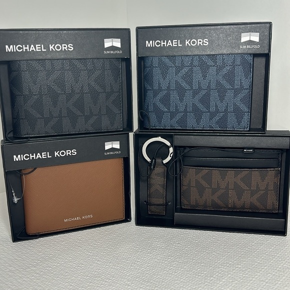 Choose one NWT  Men`s Jet Set Slim Billfold Leather Wallet with Gift Box pick 1 - Picture 1 of 10